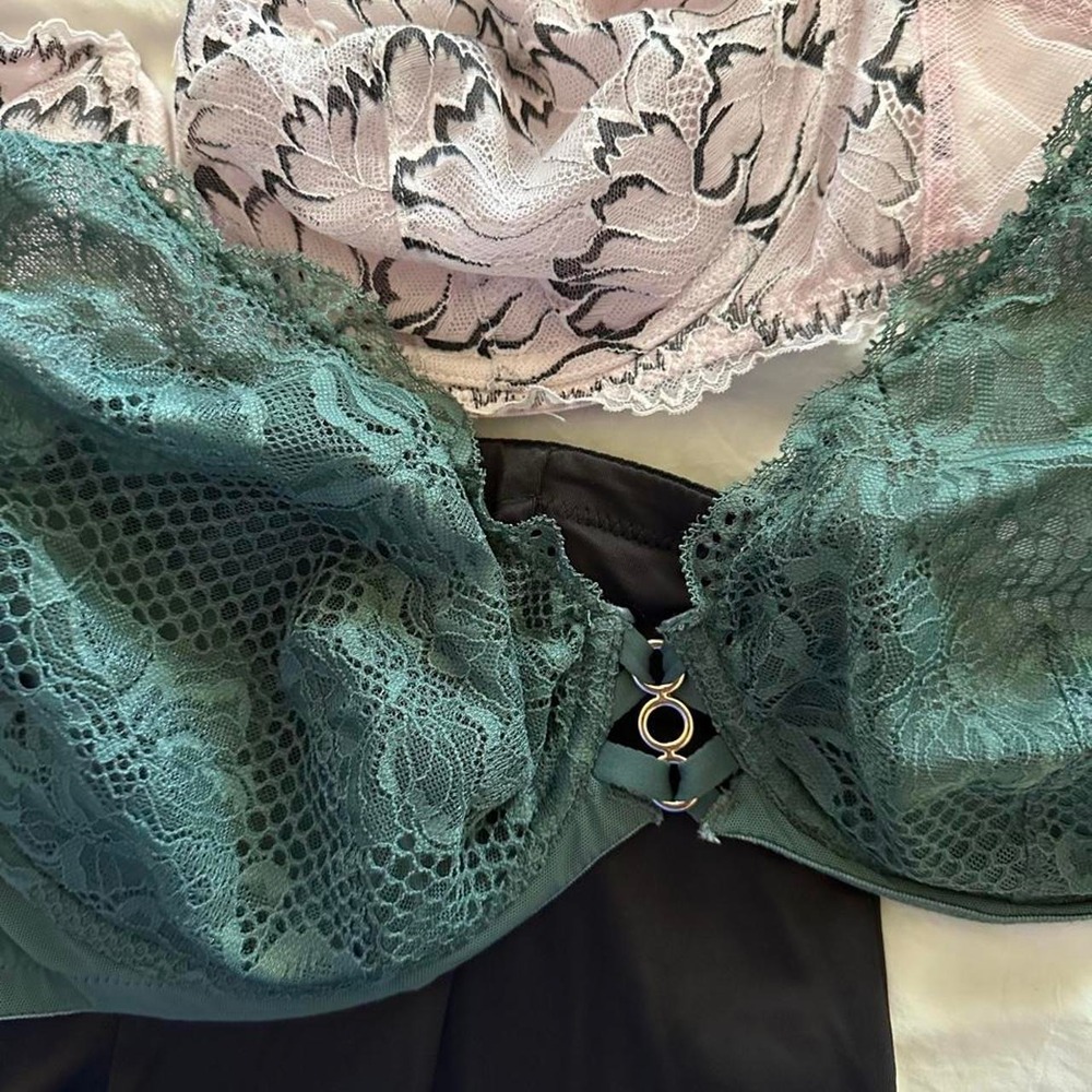 Auden Lace Underwire Bra Bundle Black Waist Band Set Green Pink 36DD, 36D comfy - Picture 3 of 8